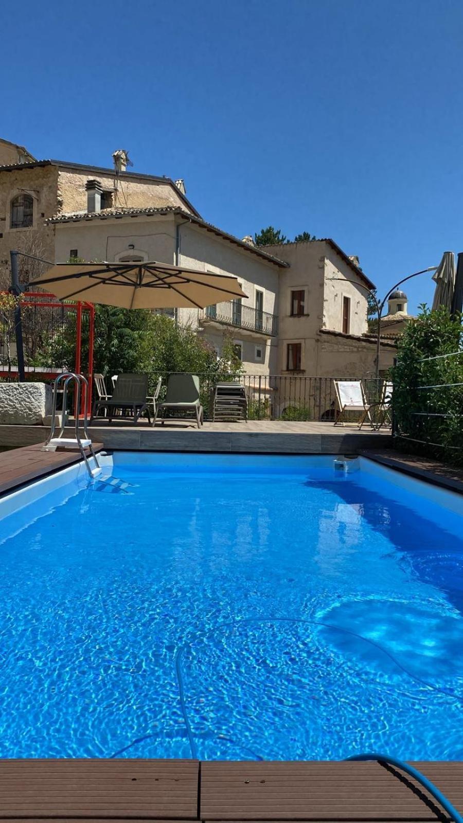 Hotel Dimora Dell'Arte à Navelli Extérieur photo
